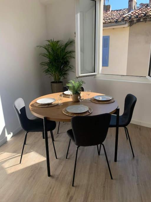 Duplex Au Coeur Du Village De 卡西斯 外观 照片